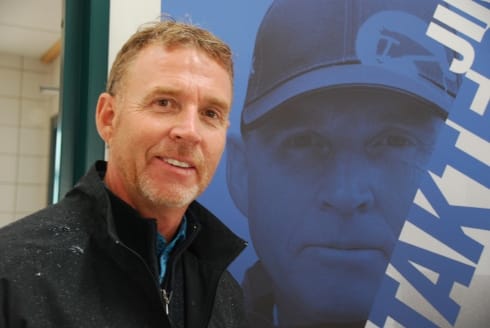 Tactical Landing bollade med Six Pack