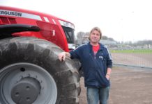 Han kör på banan och sköter den… sköter banan på halmstad