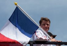 Bold Eagle får ordinarie kusken Franck Nivard bakom sig i Elitloppet Bold Eagle får ordinarie kusken Franck Nivard bakom sig i Elitloppet