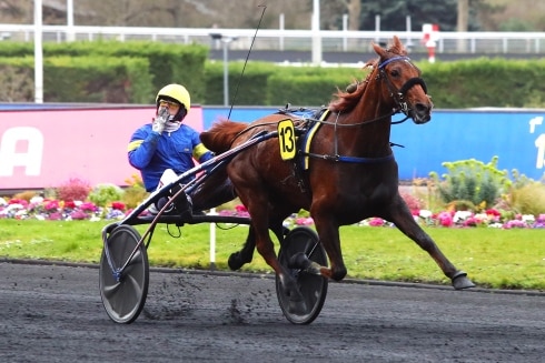 Franska ballerinan dansade hem Prix de Paris