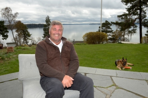 Hultman klar för minst tre år till i ATG Live