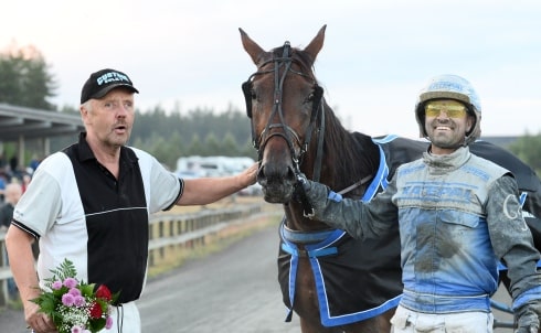 Mack Dragan imponerade i årsdebuten