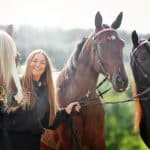 Inför V86: Lina har en häst med humor Inför V86: Lina har en häst med humor