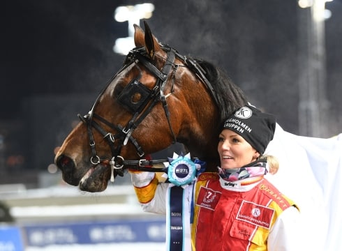 inför v75® (jackpot) ”blir bara bättre och bättre”