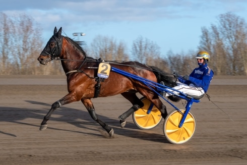 diamanten till final i italien
