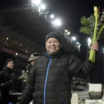 Inför V75 Solvalla: Perssons tid är nu hakan k persson glad i vinnarcirkeln 1440x903 jpg