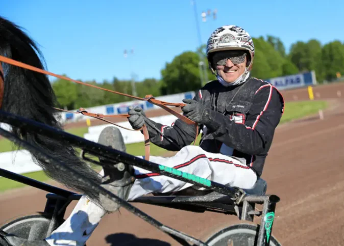 ulf ohlsson efter seger 1 720x516 jpg
