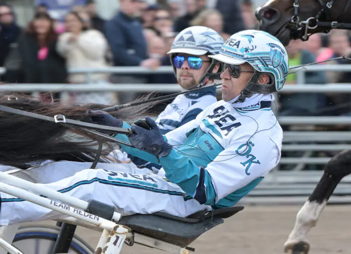 orjan kihlstrom och magnus a djuse i lopp 3 720x522 jpg