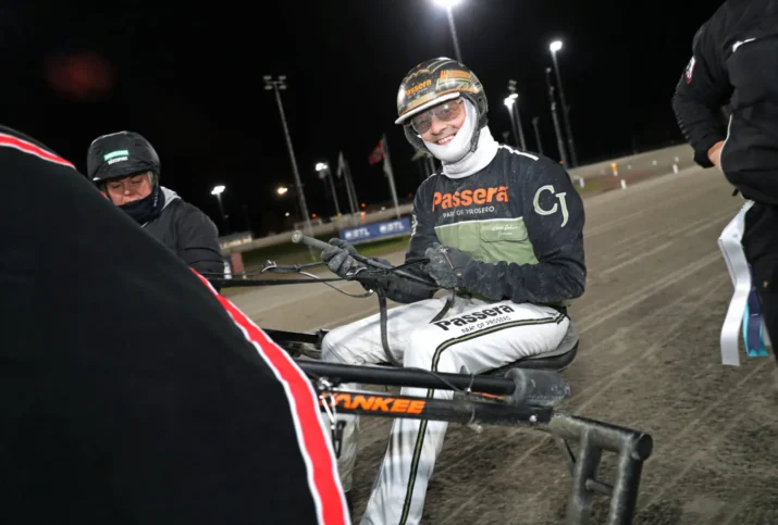 carl johan jepson efter seger 1 1440x973 jpg