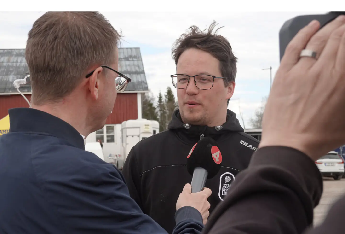 oscar berglund intervjuas for tv4 1440x976 jpg