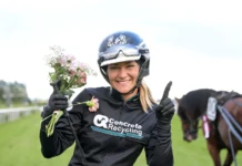 Inför V86: Succé för Jennifers nyförvärv – nu drömläge och första barfota jennifer persson med blommor 1440x960 jpg